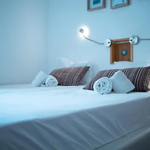  Hostel Wax Portugal